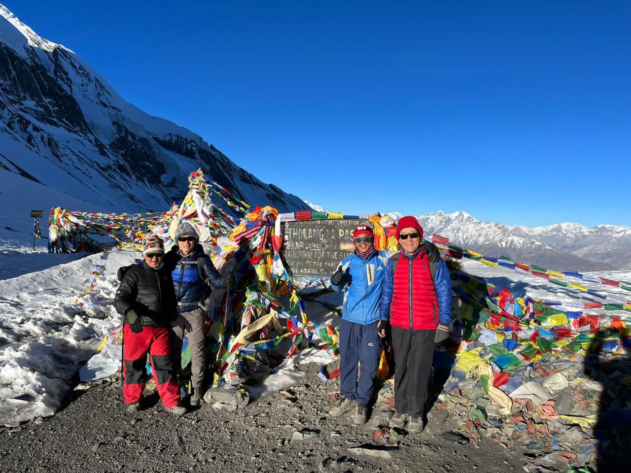 thorong la pass trek itinerary