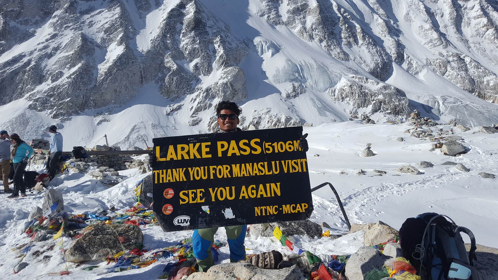 Manaslu Larkya top