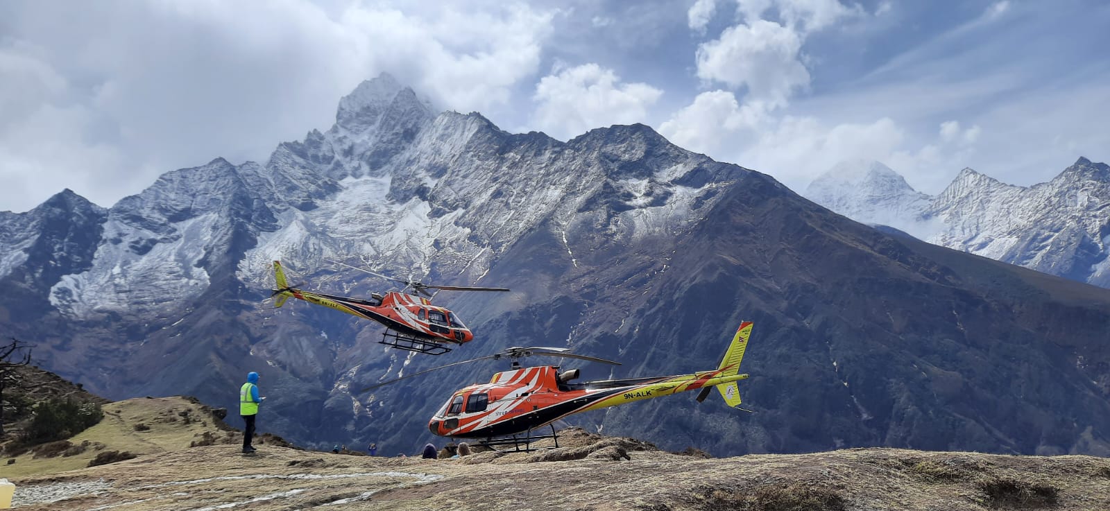 Helicopter to Lukla From Gorkshep, 7 days Everest base camp trek