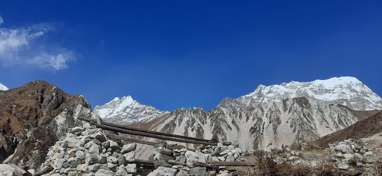 on the way to Langtang