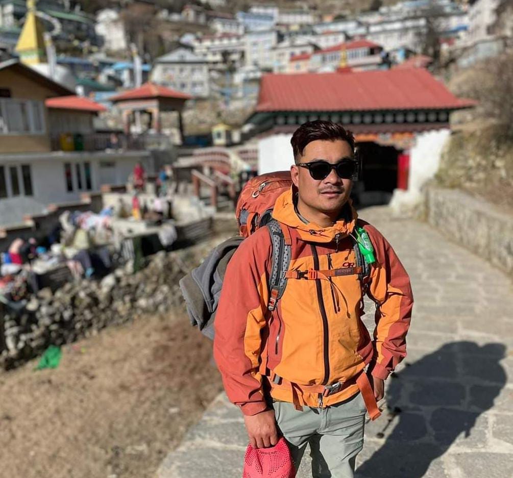Ram Gurung , Expert Travel Guide in Nepal, Trekking To Everest, T=Everest base camp Trek with Ram